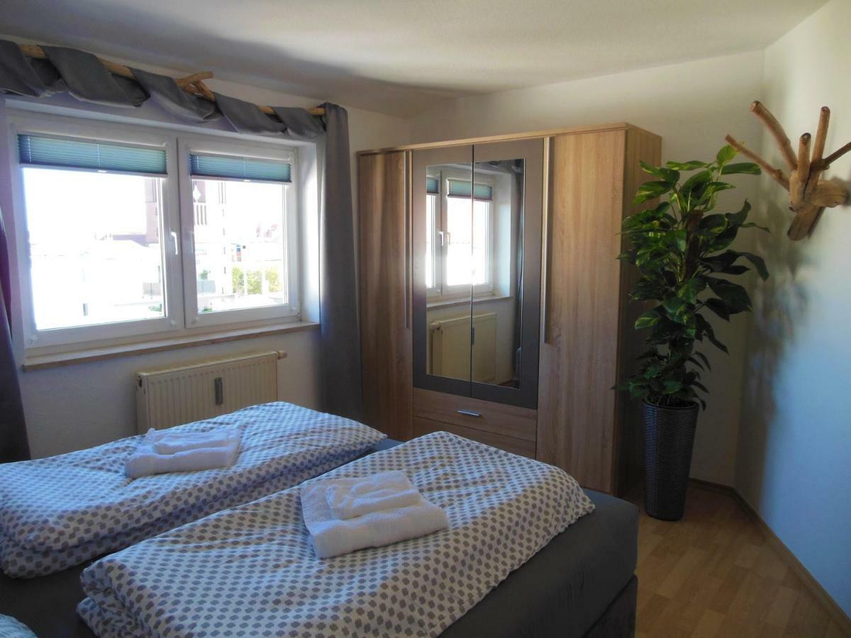Apartment Holzmichel Mit Balkon Cottbus
